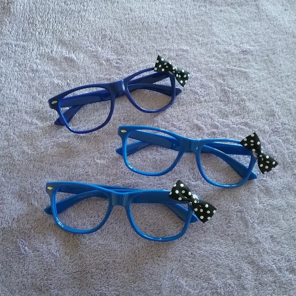 1 Cute Glasses with no lens